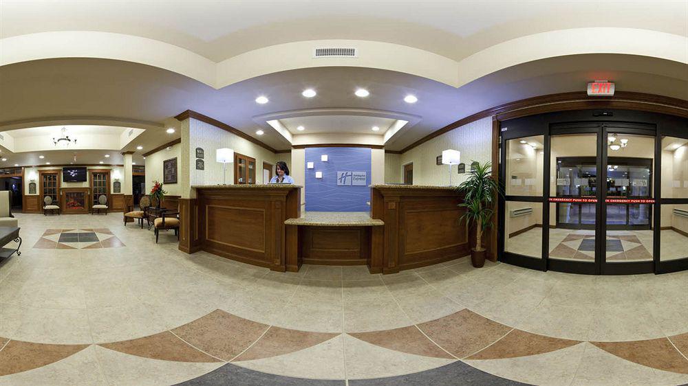 Holiday Inn Express Hotel & Suites Tipp City By Ihg Eksteriør billede