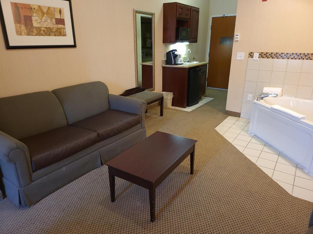 Holiday Inn Express Hotel & Suites Tipp City By Ihg Eksteriør billede