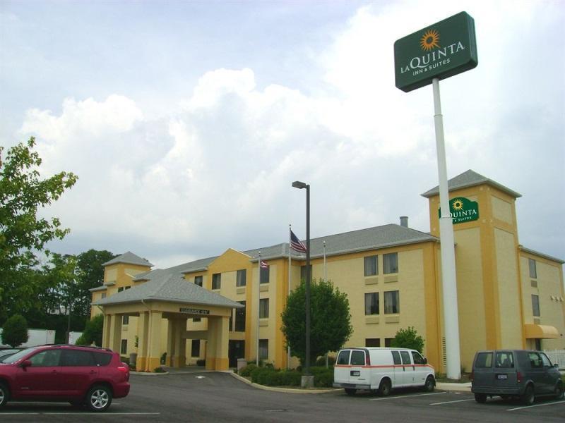 Holiday Inn Express Hotel & Suites Tipp City By Ihg Eksteriør billede
