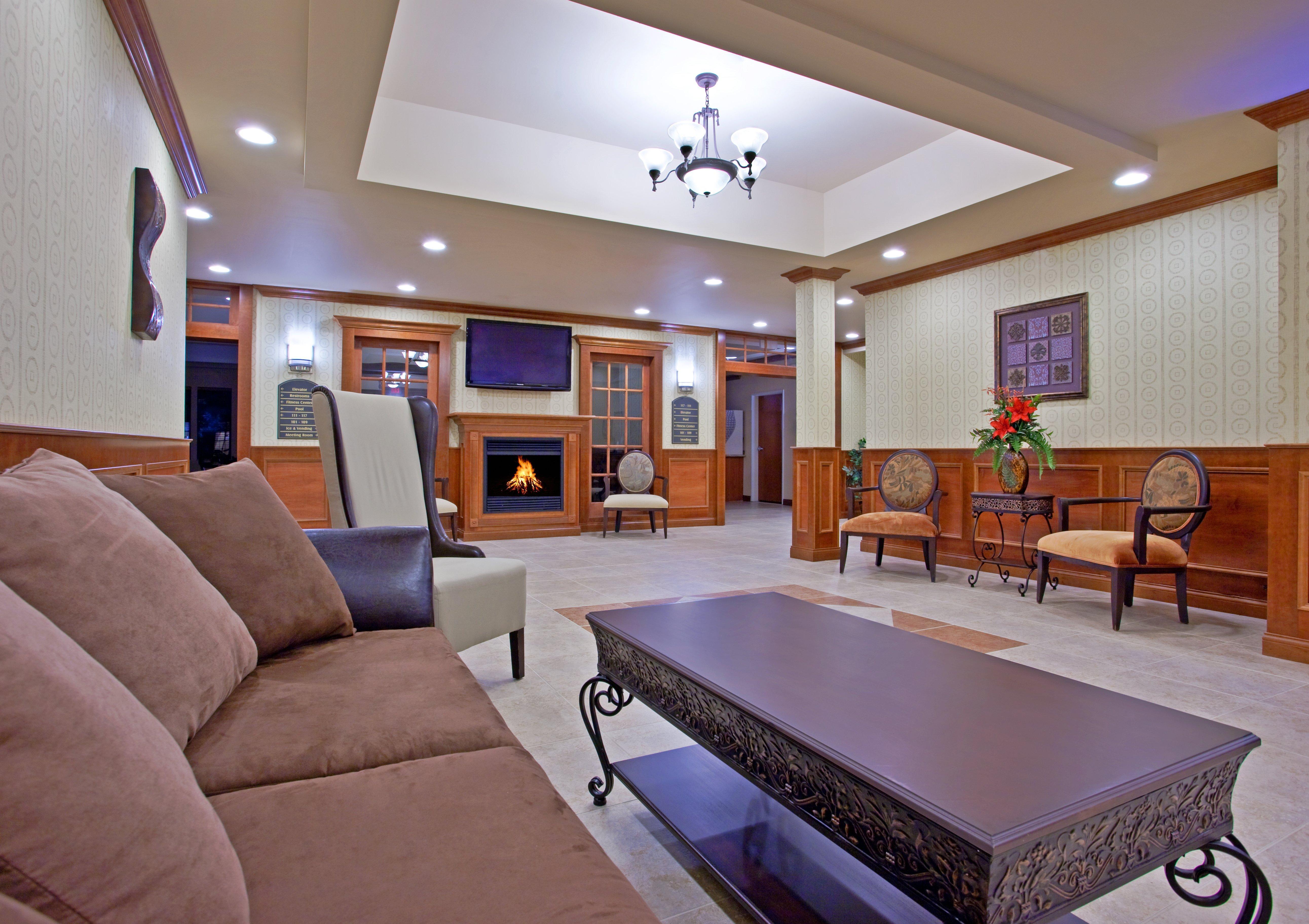Holiday Inn Express Hotel & Suites Tipp City By Ihg Eksteriør billede